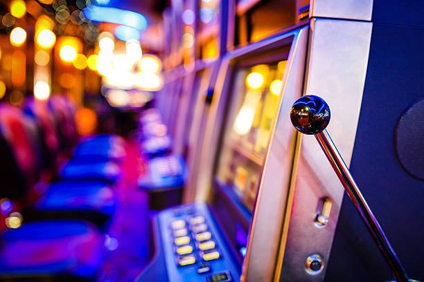 Pretty Gaming live-dealer studio broadcast with multiple camera angles on stim